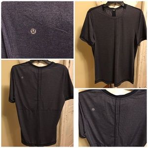 Navy Lululemon vented athletic t-shirt